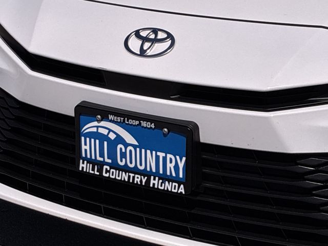 Thumbnail: 2025 Toyota Camry - 7