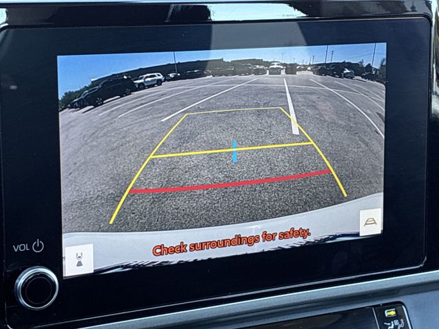 Thumbnail: 2025 Toyota Camry - 33