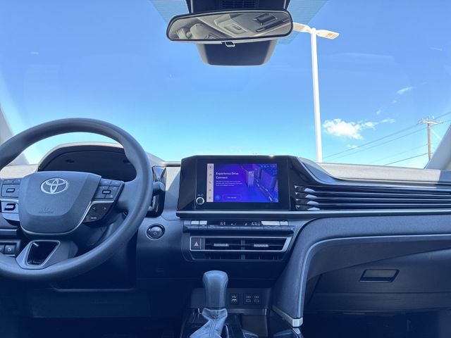 Thumbnail: 2025 Toyota Camry - 15