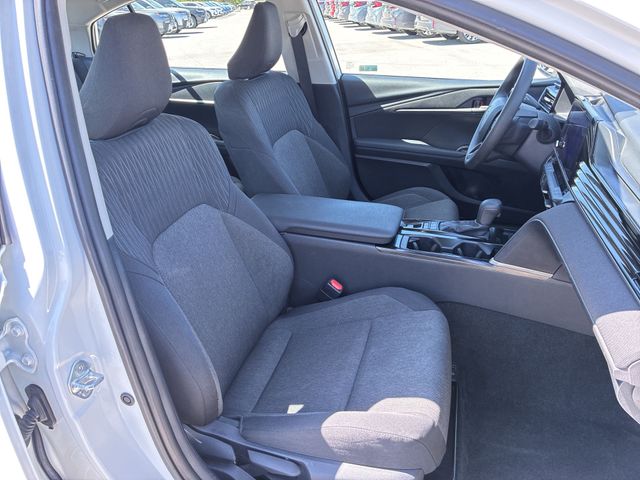 Thumbnail: 2025 Toyota Camry - 29