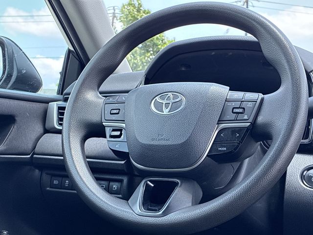 Thumbnail: 2025 Toyota Camry - 13