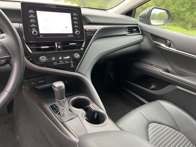 2021 Toyota Camry SE 7