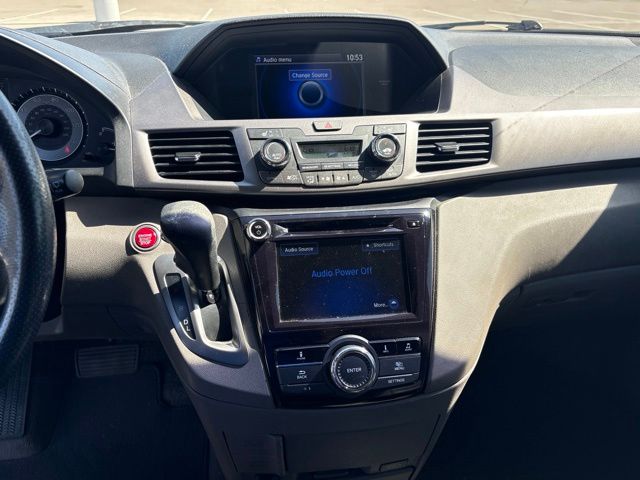 Thumbnail: 2017 Honda Odyssey - 23