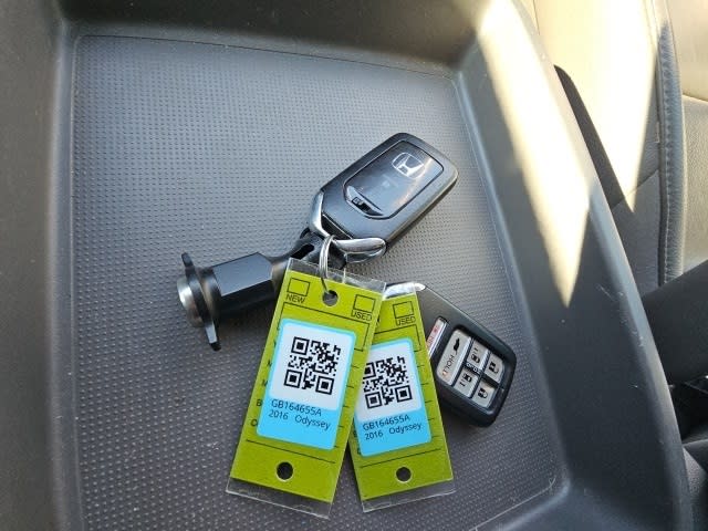 Thumbnail: 2016 Honda Odyssey - 35