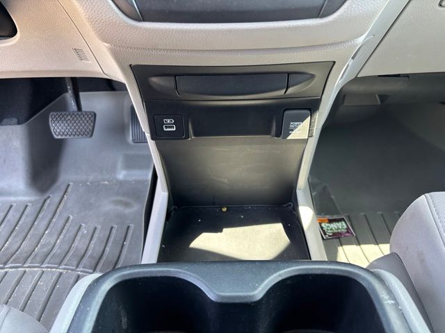 Thumbnail: 2022 Honda Odyssey - 23