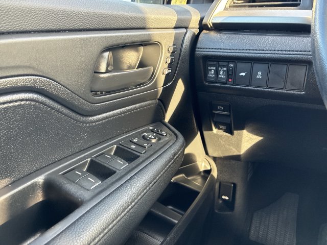 Thumbnail: 2025 Honda Odyssey - 41