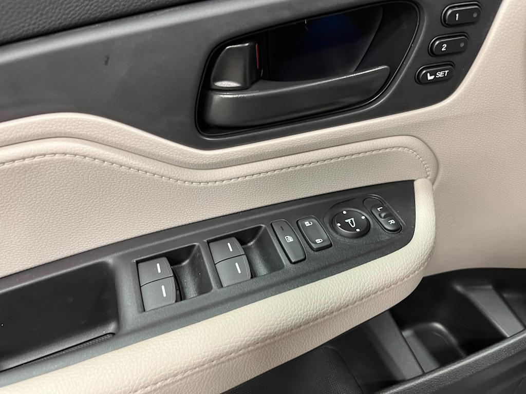 Thumbnail: 2026 Honda Odyssey - 19