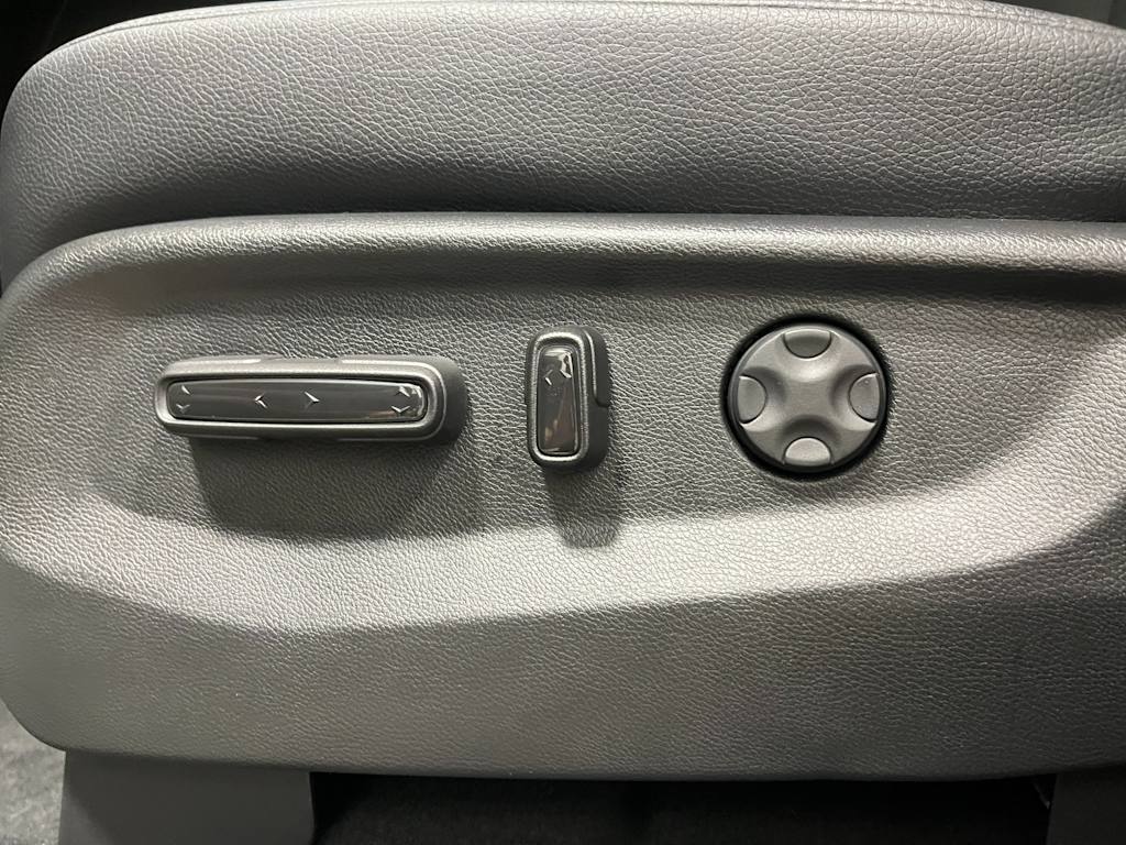 Thumbnail: 2026 Honda Odyssey - 19