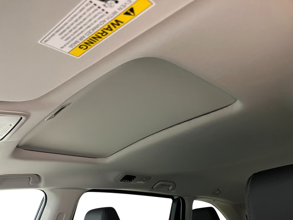 Thumbnail: 2026 Honda Odyssey - 24