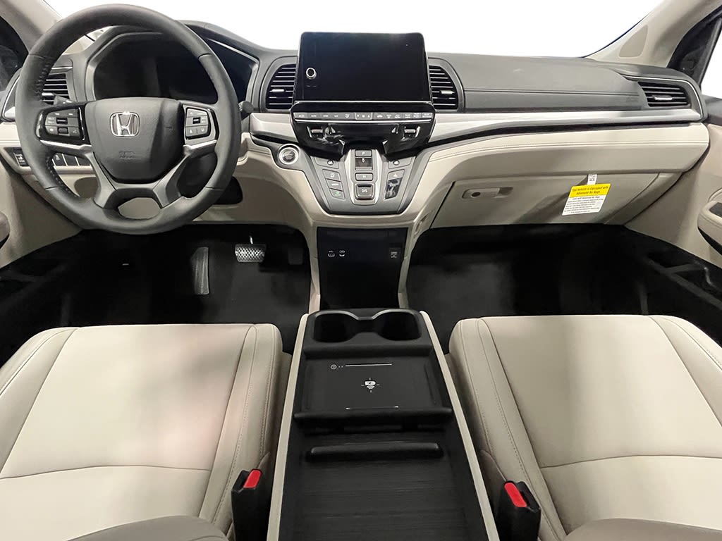 Thumbnail: 2027 Honda Odyssey - 2