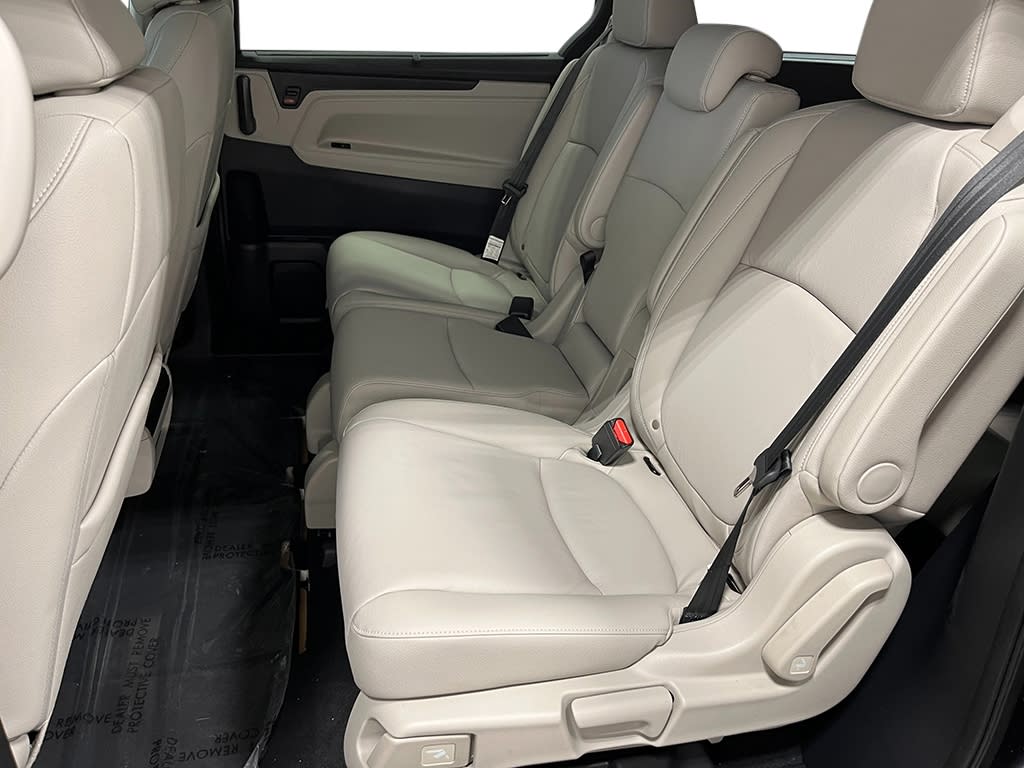 Thumbnail: 2026 Honda Odyssey - 13