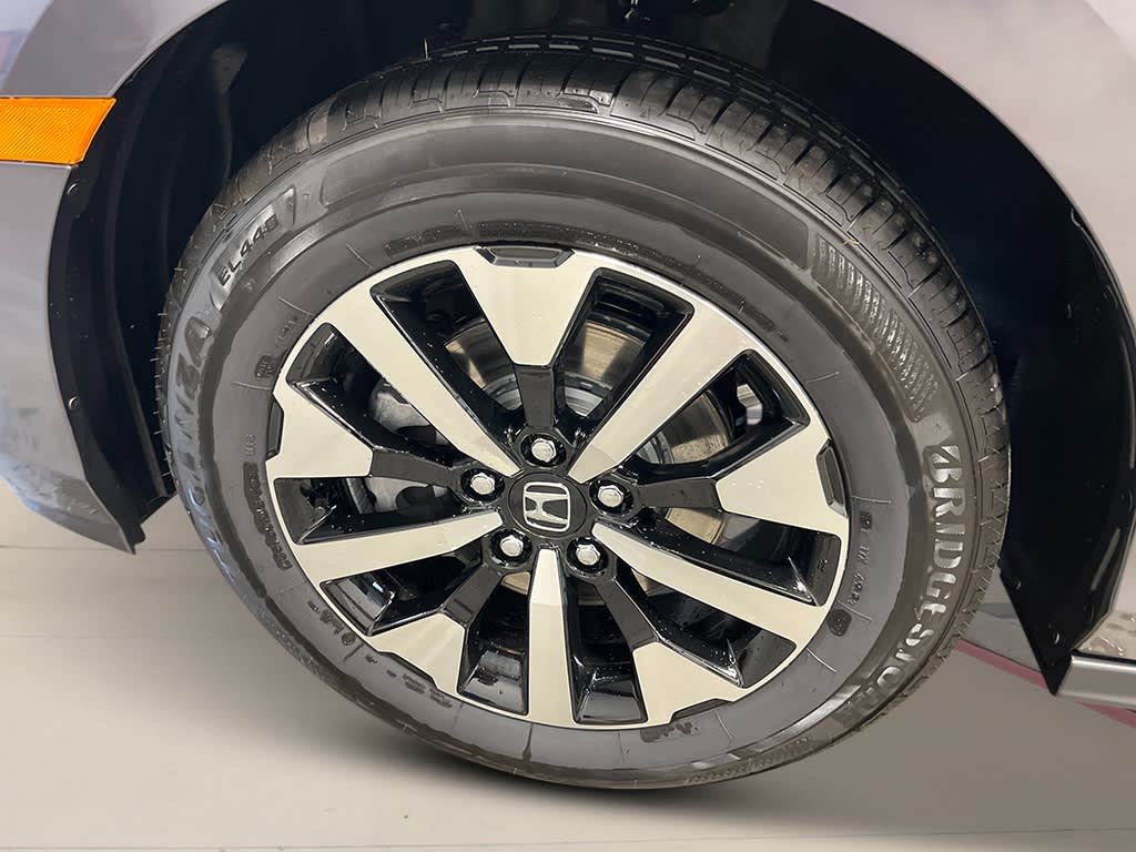 Thumbnail: 2026 Honda Odyssey - 8