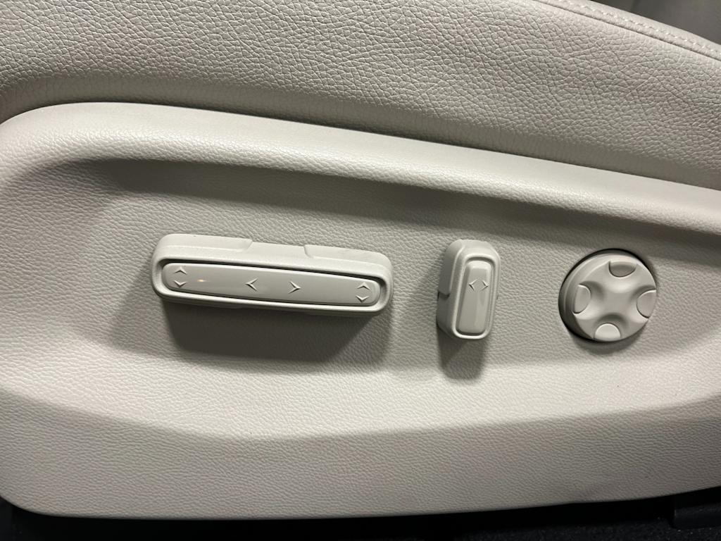 Thumbnail: 2026 Honda Odyssey - 15