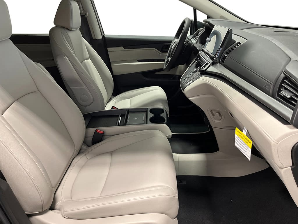 Thumbnail: 2026 Honda Odyssey - 12