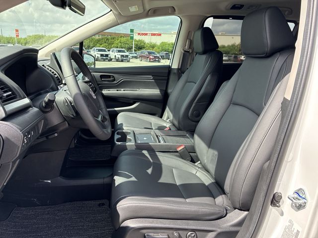 Thumbnail: 2026 Honda Odyssey - 10