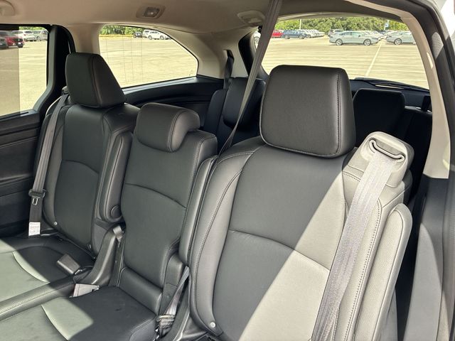 Thumbnail: 2026 Honda Odyssey - 28