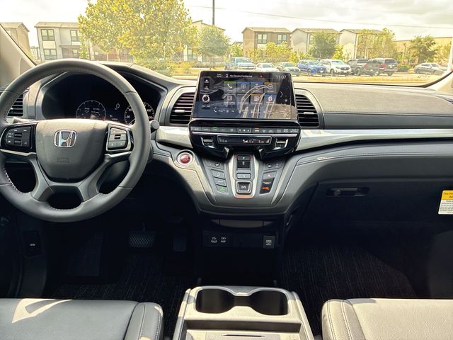 Thumbnail: 2026 Honda Odyssey - 14
