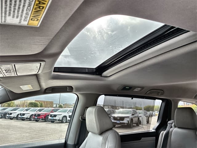 Thumbnail: 2018 Honda Odyssey - 28