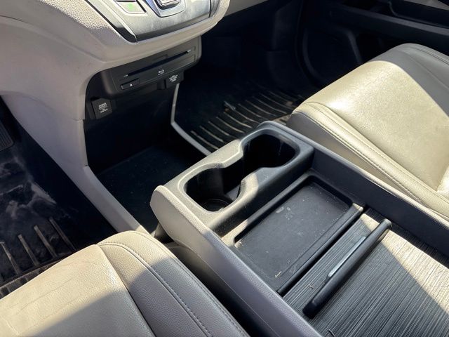 Thumbnail: 2018 Honda Odyssey - 22