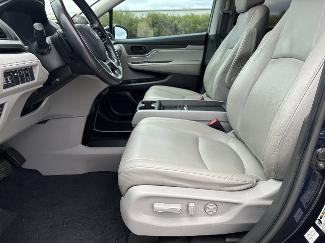 Thumbnail: 2019 Honda Odyssey - 12
