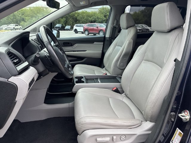 Thumbnail: 2019 Honda Odyssey - 11
