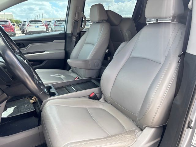 Thumbnail: 2019 Honda Odyssey - 9