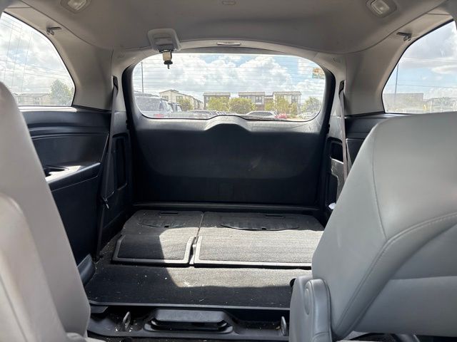 Thumbnail: 2019 Honda Odyssey - 8