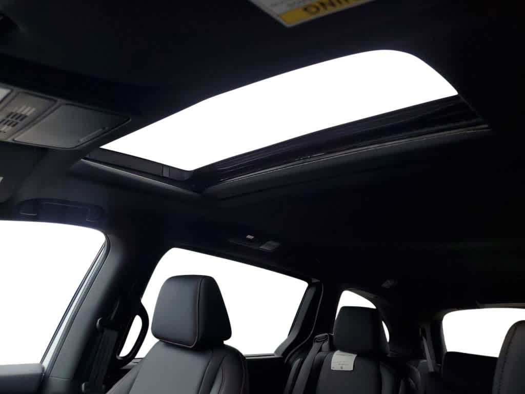 Thumbnail: 2026 Honda Odyssey - 25