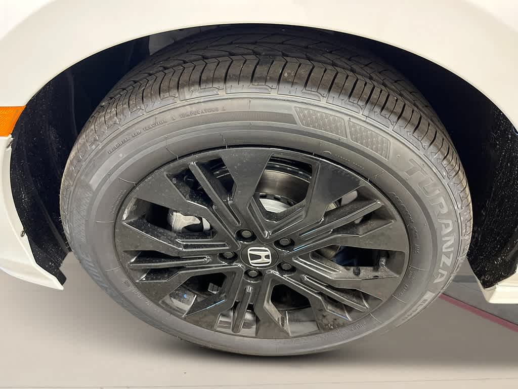 Thumbnail: 2026 Honda Odyssey - 8