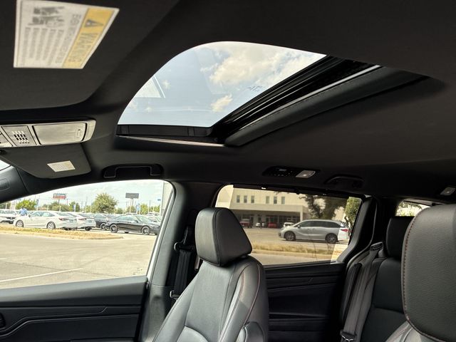 Thumbnail: 2025 Honda Odyssey - 28