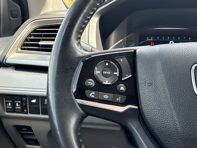 Thumbnail: 2018 Honda Odyssey - 32