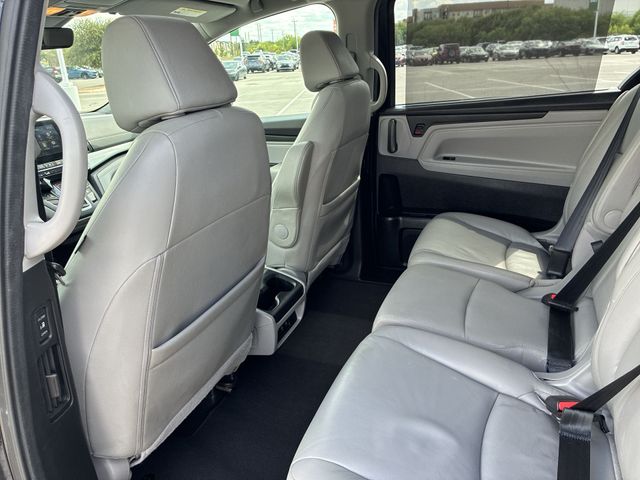 Thumbnail: 2018 Honda Odyssey - 28
