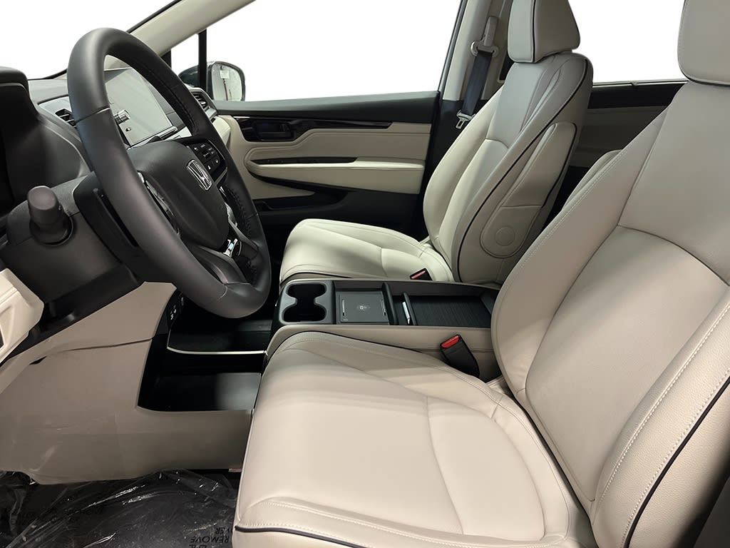 Thumbnail: 2026 Honda Odyssey - 11