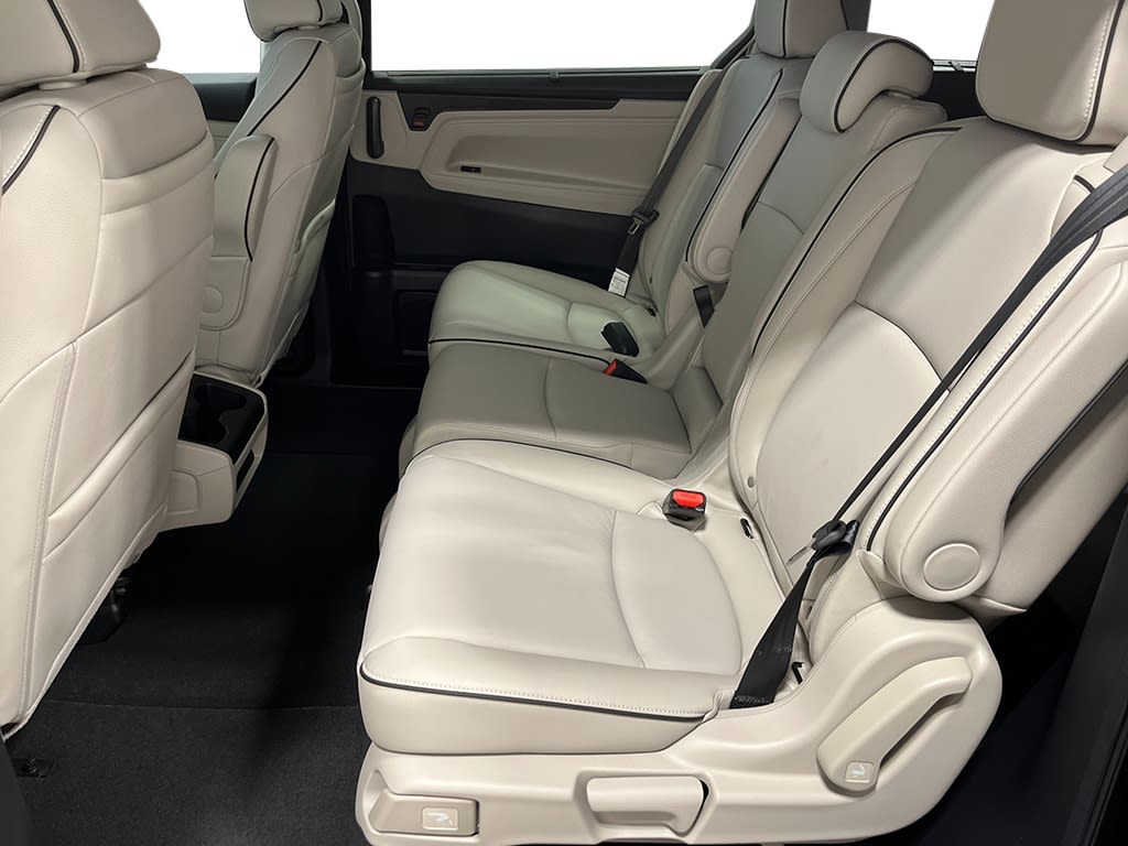 Thumbnail: 2026 Honda Odyssey - 12