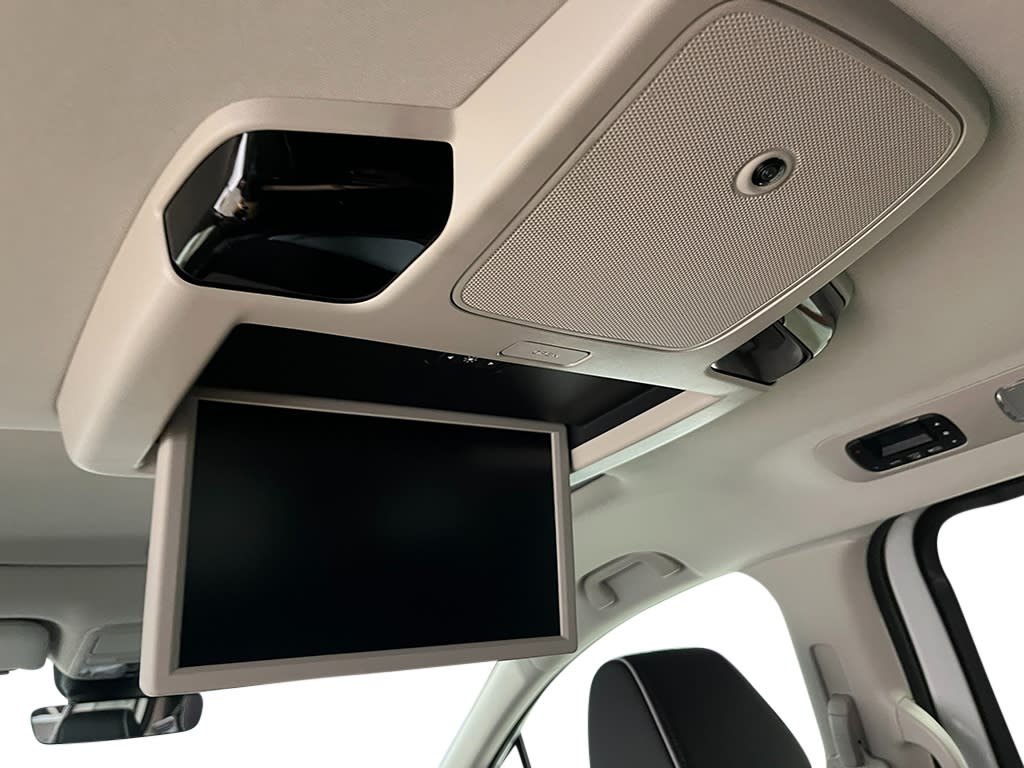 Thumbnail: 2027 Honda Odyssey - 25