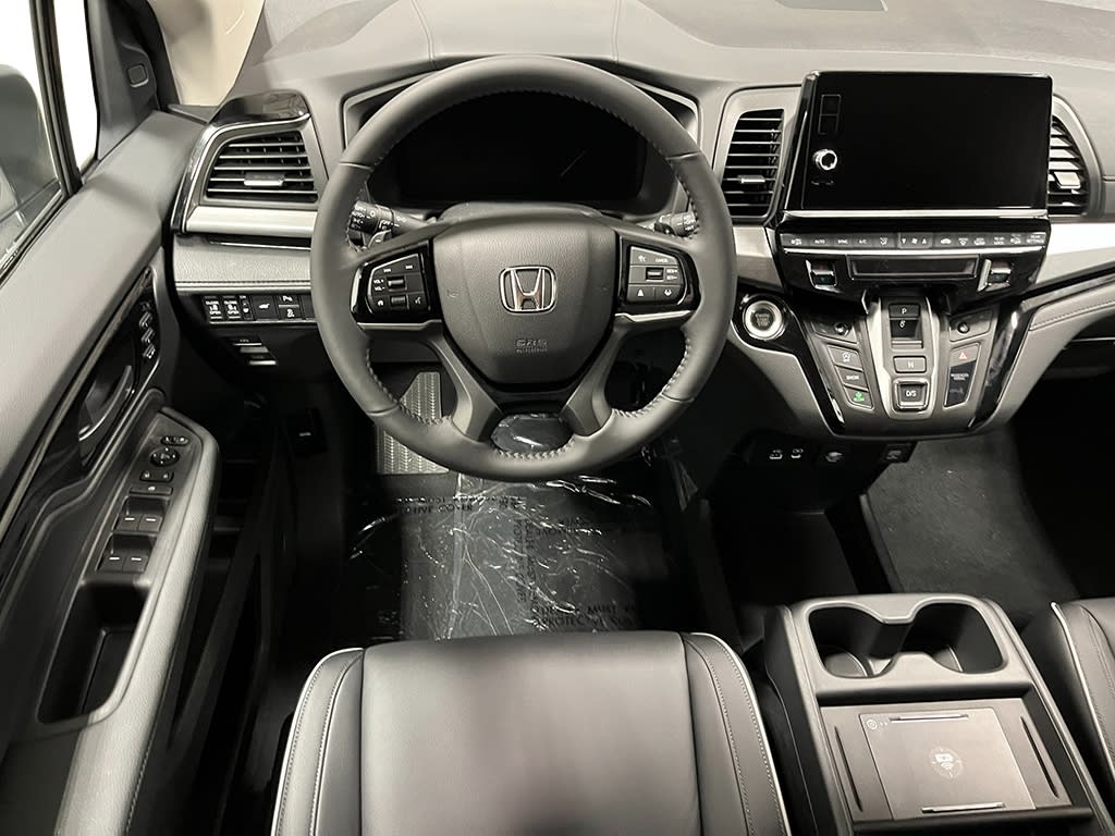 Thumbnail: 2027 Honda Odyssey - 10