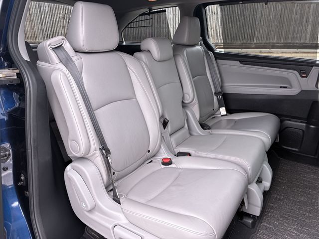 Thumbnail: 2021 Honda Odyssey - 30