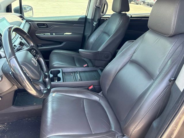 Thumbnail: 2019 Honda Odyssey - 9