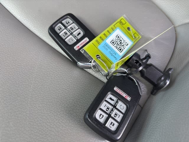 Thumbnail: 2020 Honda Odyssey - 14