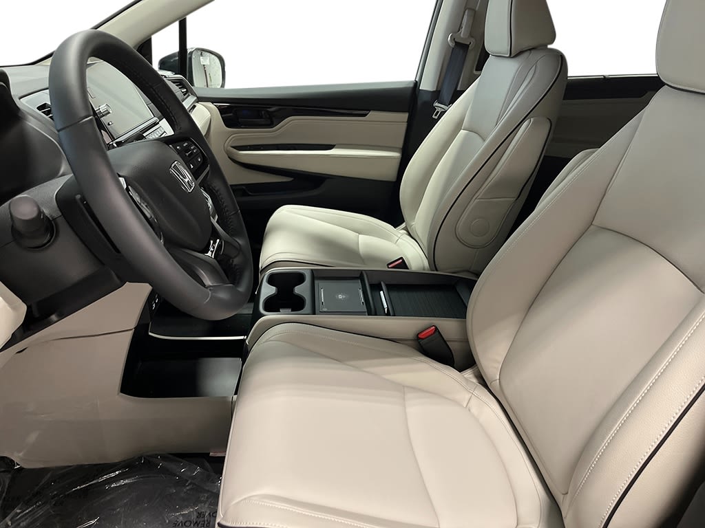 Thumbnail: 2027 Honda Odyssey - 10