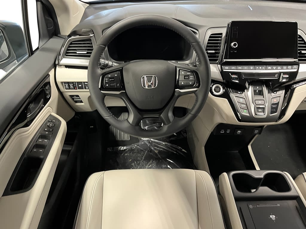 Thumbnail: 2027 Honda Odyssey - 9