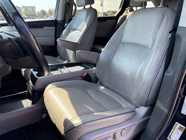 Thumbnail: 2022 Honda Odyssey - 8