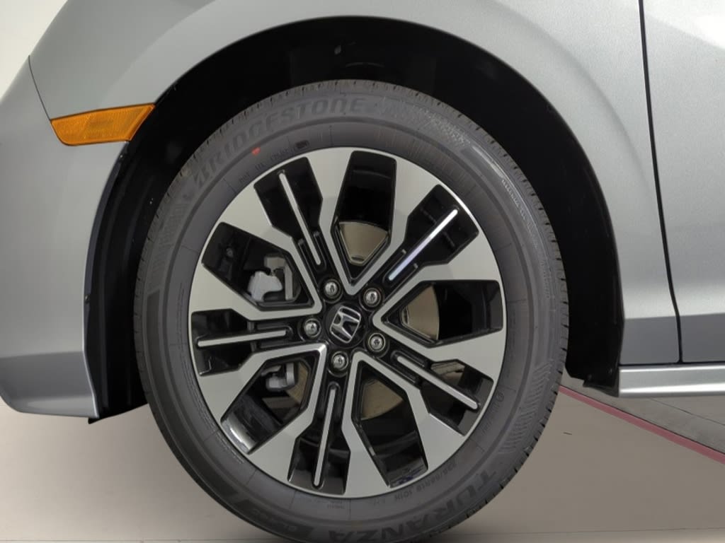Thumbnail: 2026 Honda Odyssey - 6