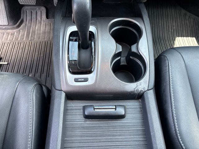 Thumbnail: 2017 Honda Pilot - 23