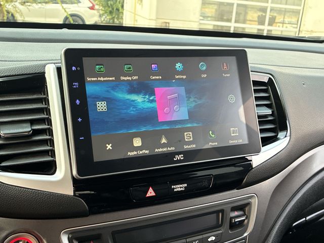 Thumbnail: 2017 Honda Pilot - 16