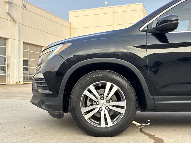 Thumbnail: 2017 Honda Pilot - 8