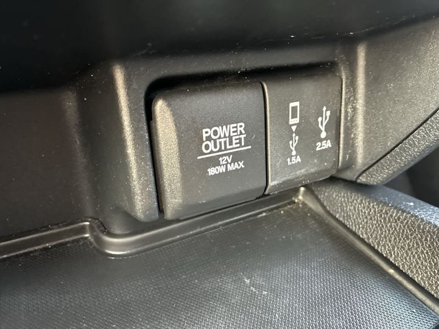 Thumbnail: 2017 Honda Pilot - 38