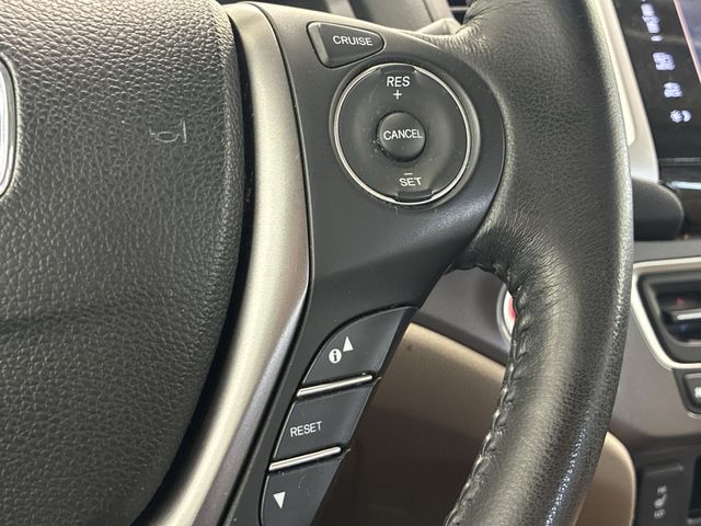 Thumbnail: 2017 Honda Pilot - 34