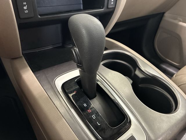Thumbnail: 2017 Honda Pilot - 17