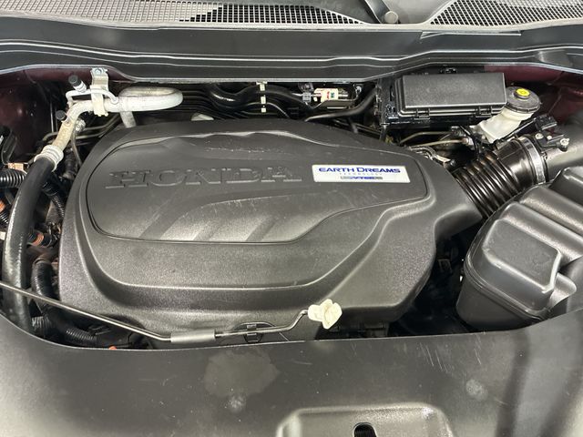 Thumbnail: 2017 Honda Pilot - 9
